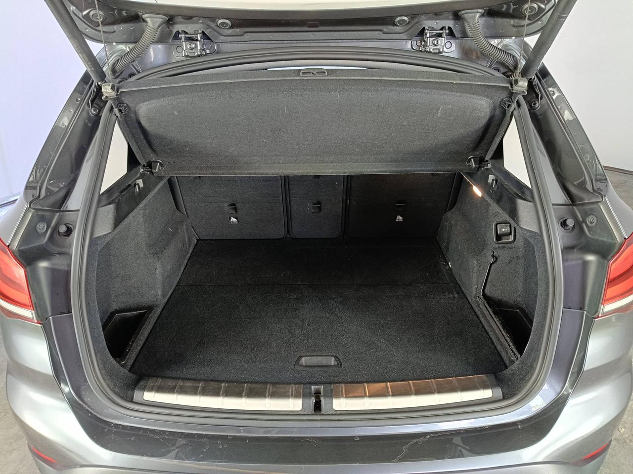 BMW X1 F48 2019 - X1 sdrive18d xLine auto