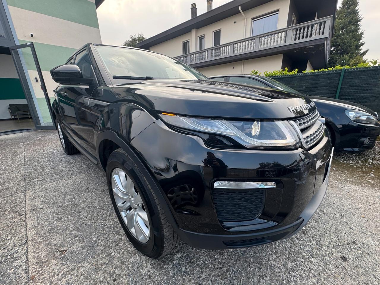 Land Rover Range Rover Evoque 2.0 TD4 4x4 Auto F1 – 2019 – 90.000 KM – Navigatore – Pari al Nuovo!