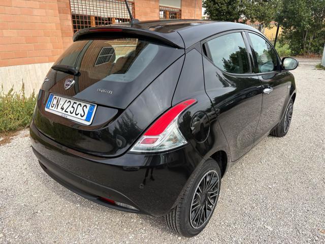 LANCIA Ypsilon 1.0 FireFly 5 porte S&S Hybrid Gold Plus