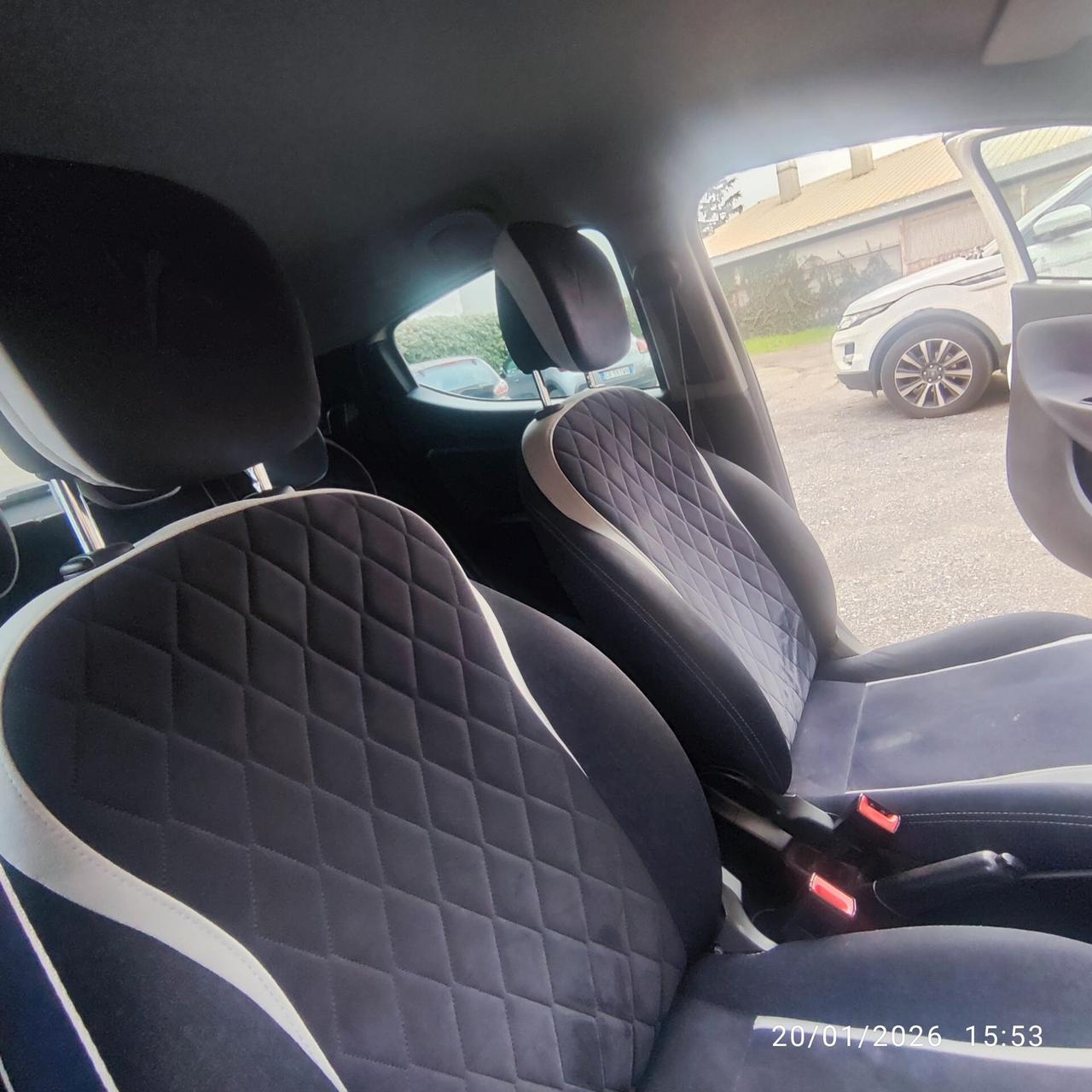 Lancia Ypsilon 1.3 MJT 16V 95 CV 5 porte S&S Platinum euro 6