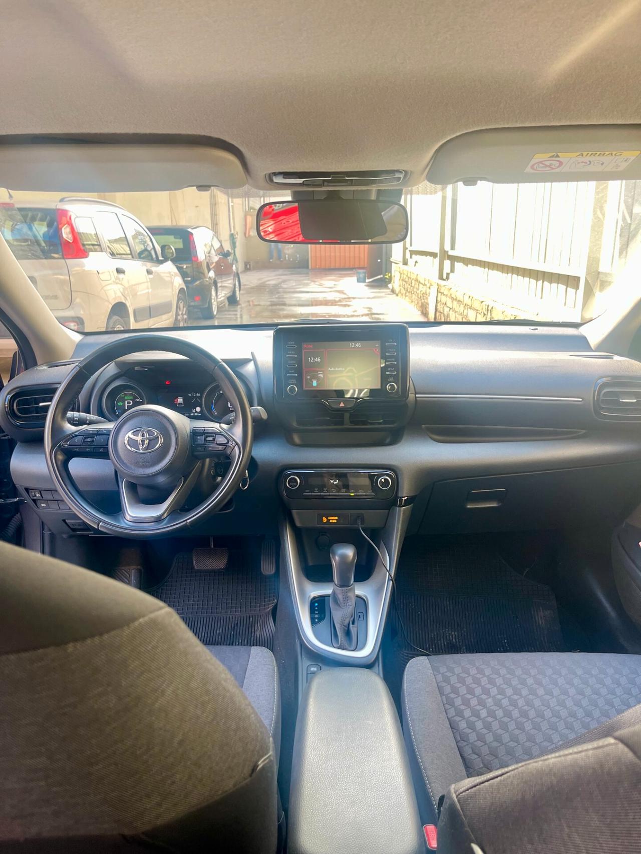 Toyota Yaris 1.5 Hybrid 5 porte Premiere