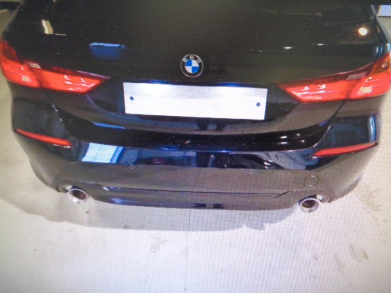 Bmw 118 118d 5p. Business Advantage