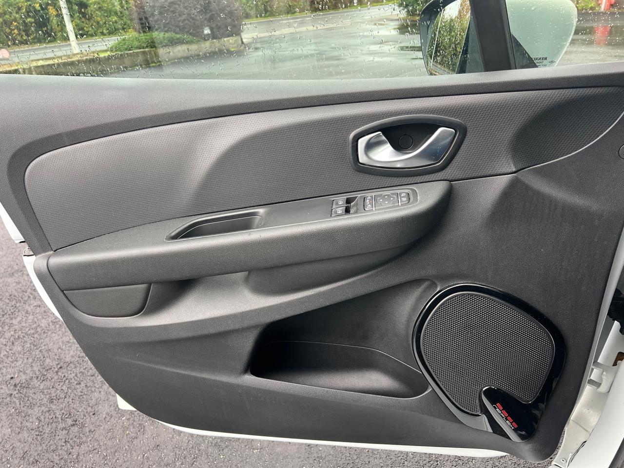 Renault Clio TCe 12V 90 CV GPL 5 porte Moschino Intens