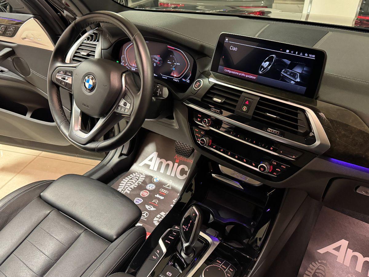 BMW X3 xDrive20d 48V Luxury Line Tetto/Luci Ambient/Pelle+ventilati