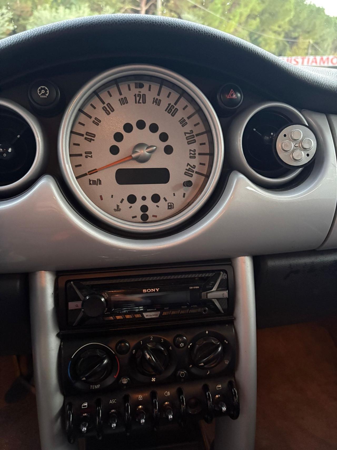 Mini 1.6 16V Cooper 115CV Ok Neopatentati