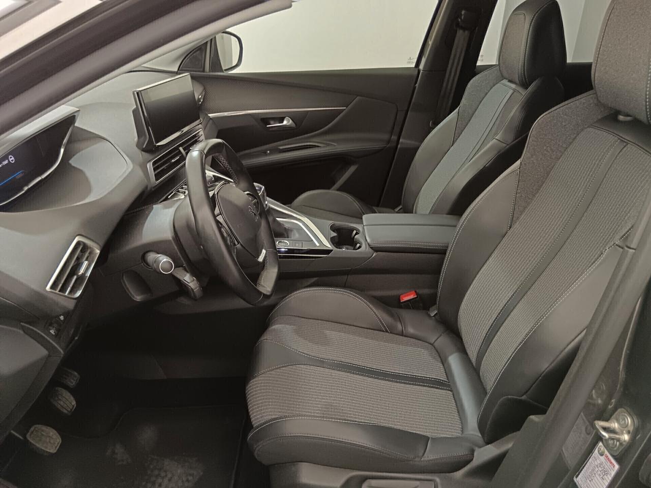 Peugeot 3008 BlueHDi 130 S&S Allure