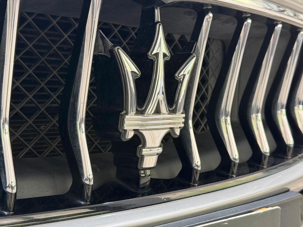 MASERATI GHIBLI 3.0 V6 DIESEL 250CV AUTOMATICA