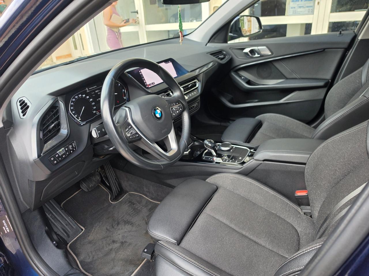 Bmw 120 120d xDrive 5p. Luxury