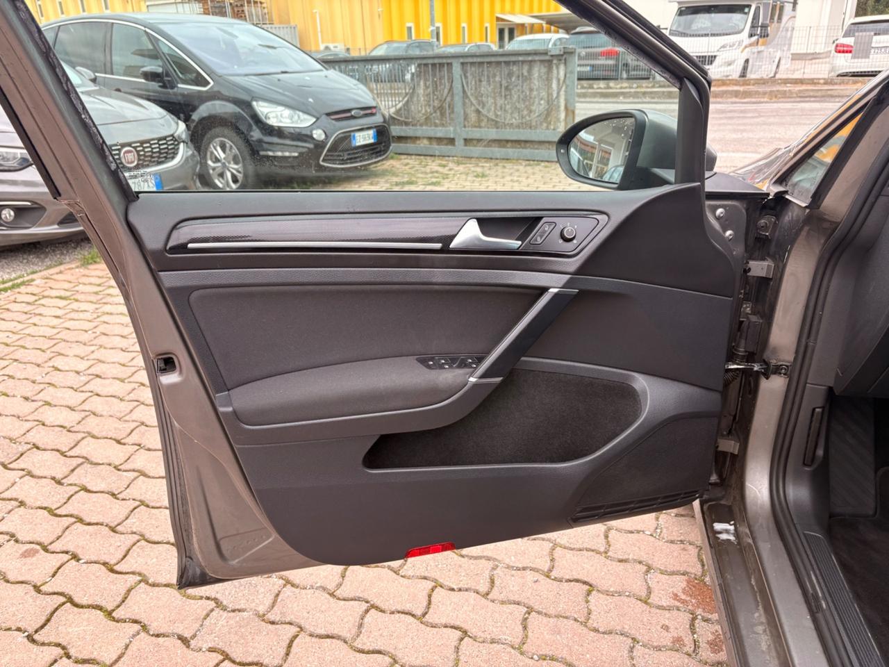 Volkswagen Golf 1.6 TDI 110 CV 5p. Executive BlueMotion Technology