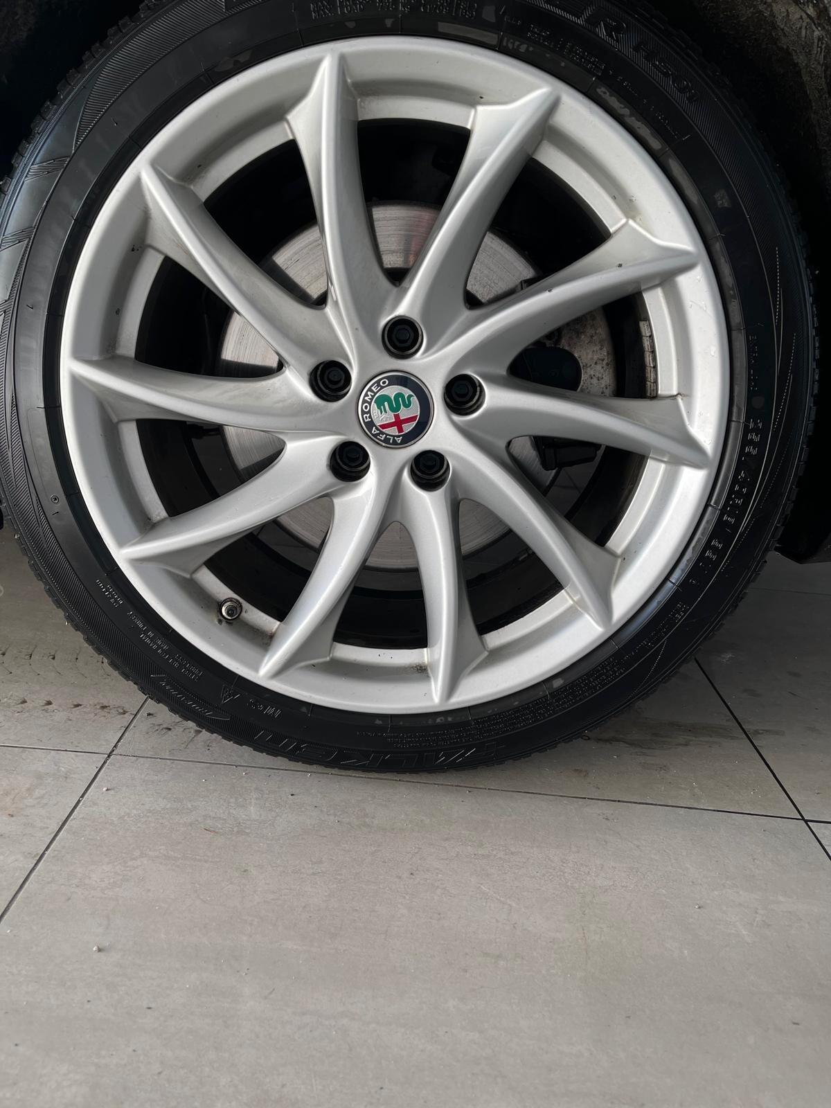 Alfa Romeo Giulia 2.2 Turbodiesel 190 CV AT8 AWD Q4 Executive