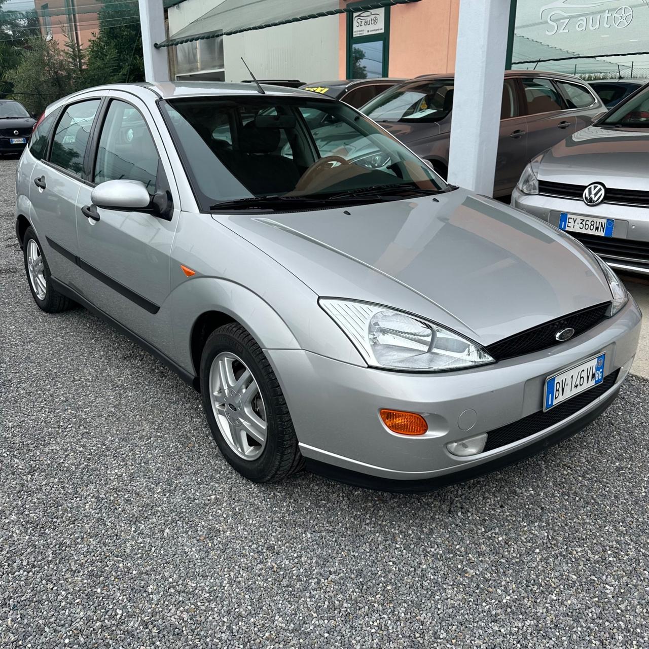 Ford Focus 1.6i 16V cat 5p. Ghia