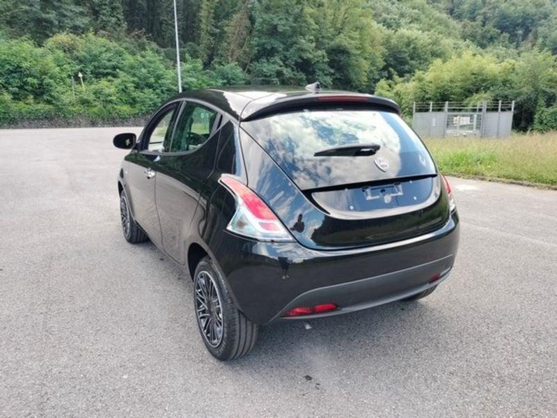 Lancia Ypsilon 1.0 FireFly 5 porte S&S Hybrid Oro GPL!!!