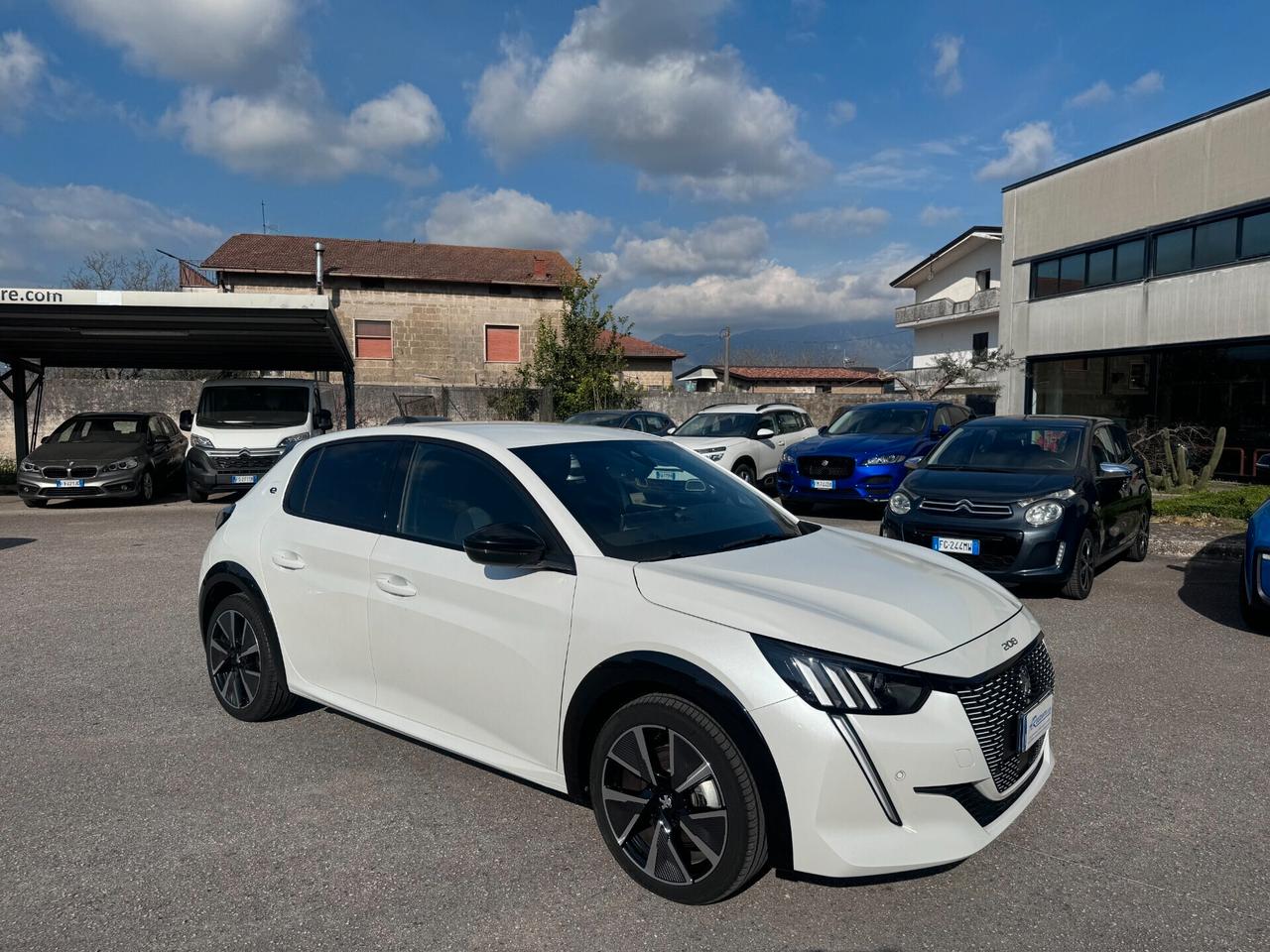 Peugeot 208 e208 77cv 57kw GTline