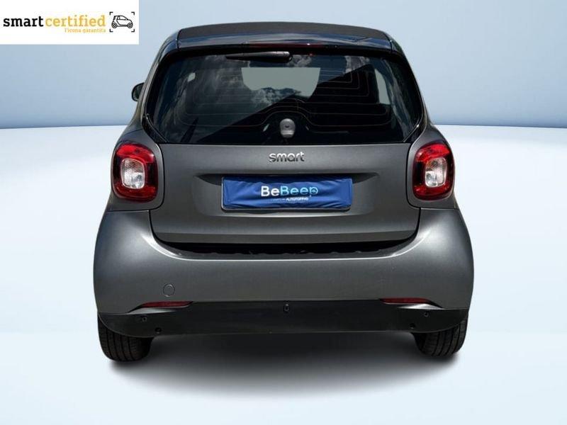 smart fortwo EQ PASSION 4,6KW