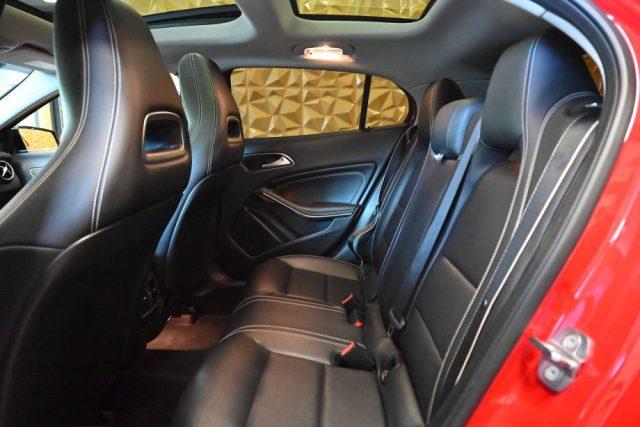 MERCEDES-BENZ GLA 200 PREMIUM AMG AUTO TETTO CAM PELLE LED 19"STRAFULL!!