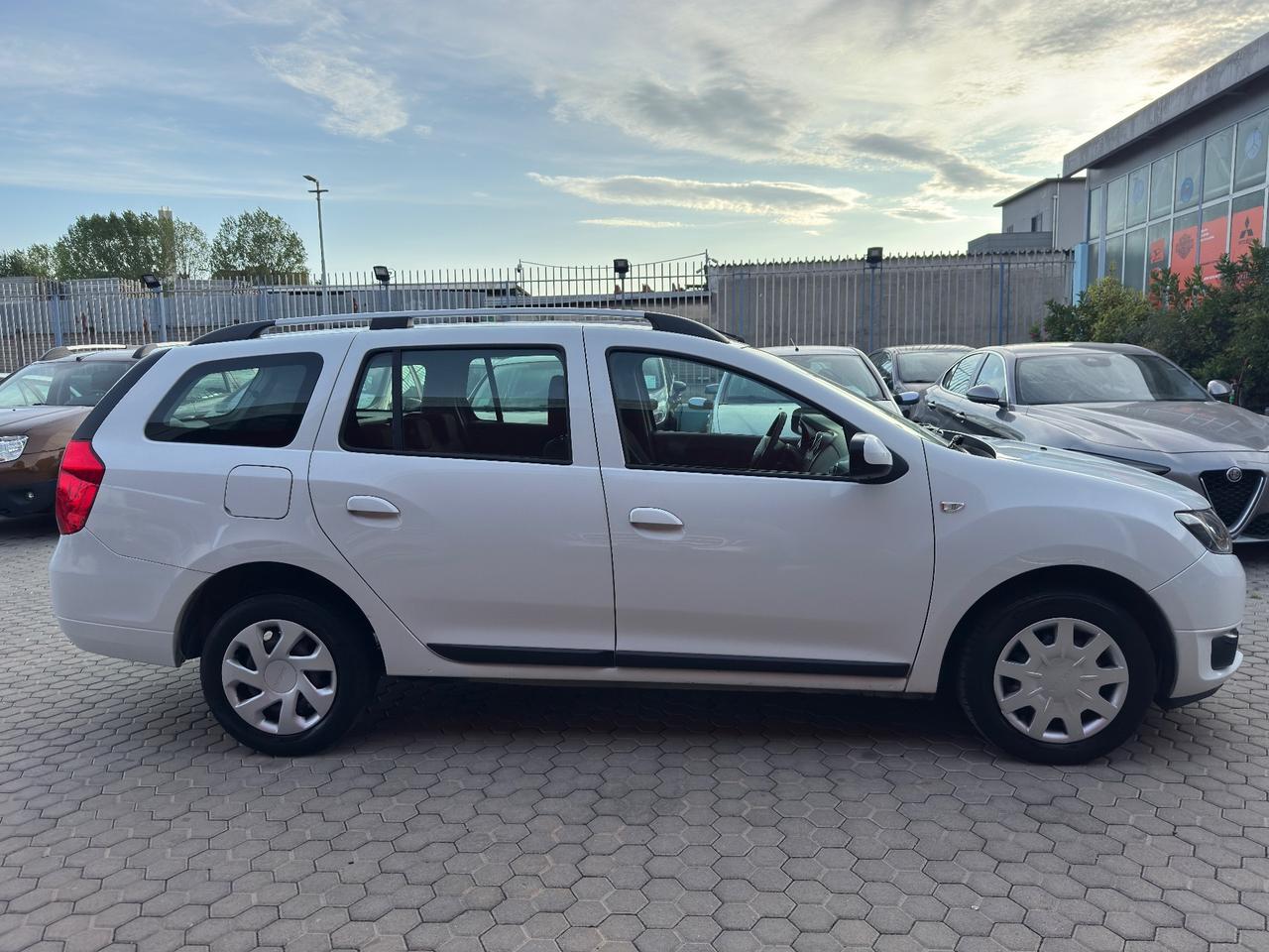 Dacia Logan ADATTA A NEOPATENTATI MCV 1.2 75CV GPL Ambiance