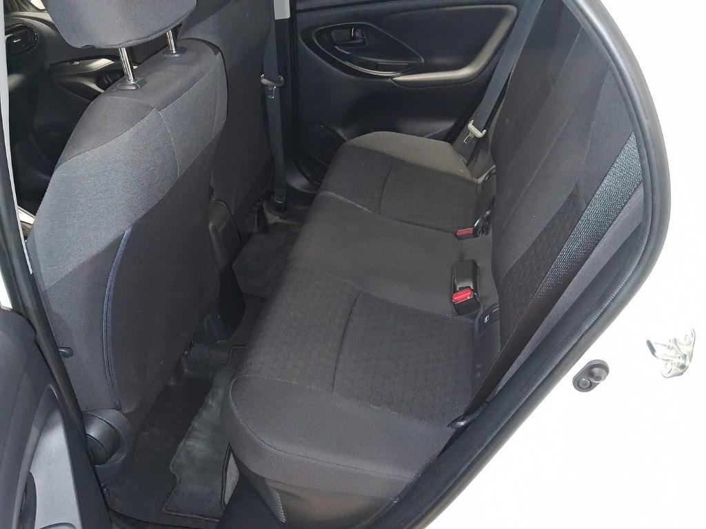 TOYOTA Yaris 4ª serie - Yaris 1.5 Hybrid 5 porte Trend