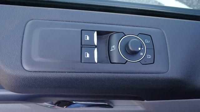 FORD Tourneo Custom 320 2.0 EcoBlue 170CV aut. AWD PC Titanium X