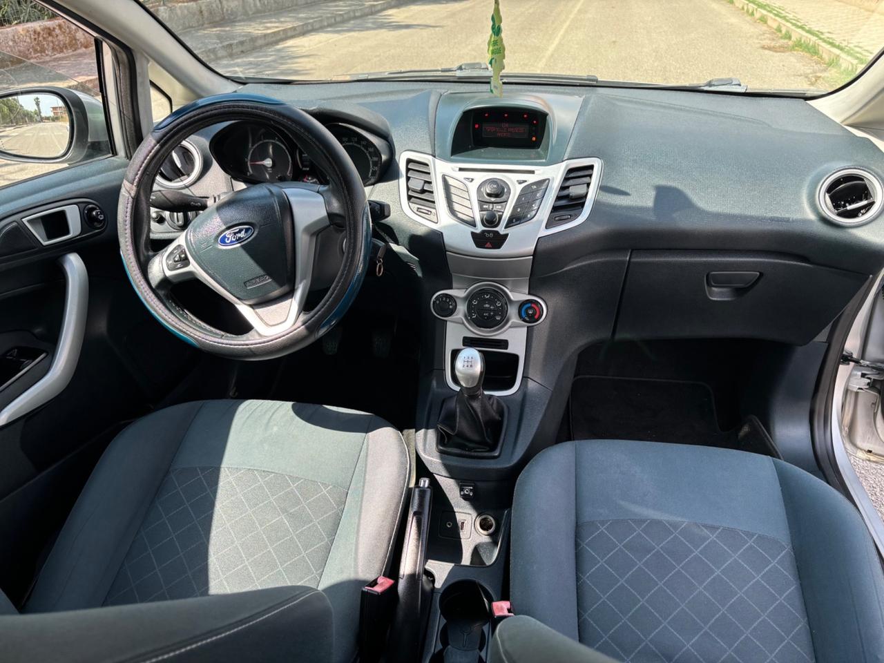 Ford Fiesta 1.4 5 porte Bz.- GPL Business