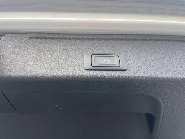AUDI A4 Avant 2.0 TDI 150 CV S tronic S line edition