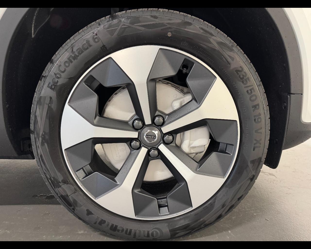 VOLVO XC40 B3 GEARTRONIC CORE