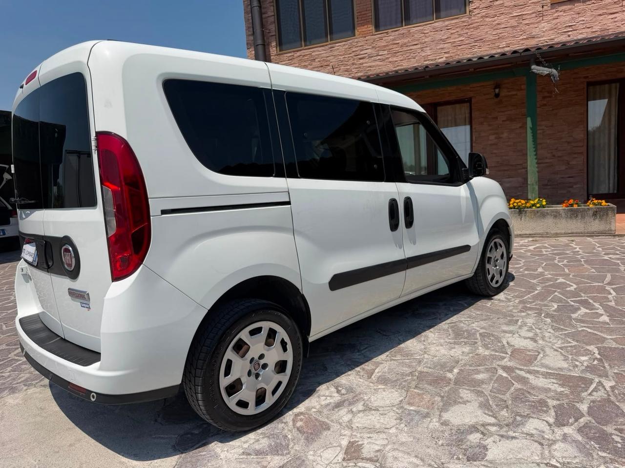 Fiat Doblò 1.6 MJT 105CV S&S PL Combi Maxi N1 Lounge