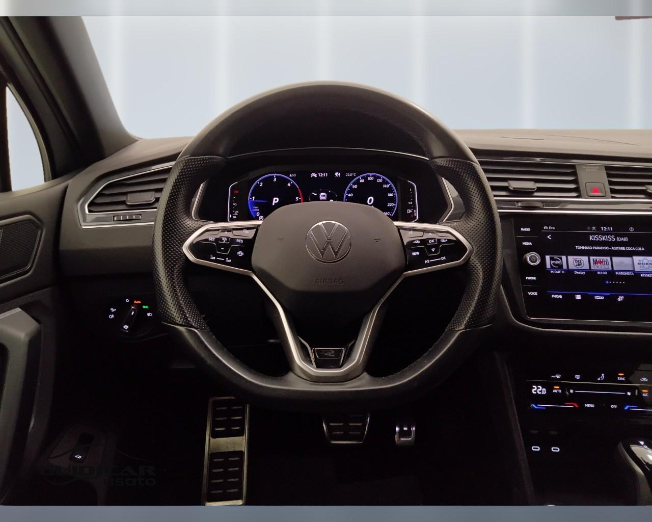 VOLKSWAGEN Tiguan II 2021 - Tiguan 2.0 tdi R-Line 150cv dsg