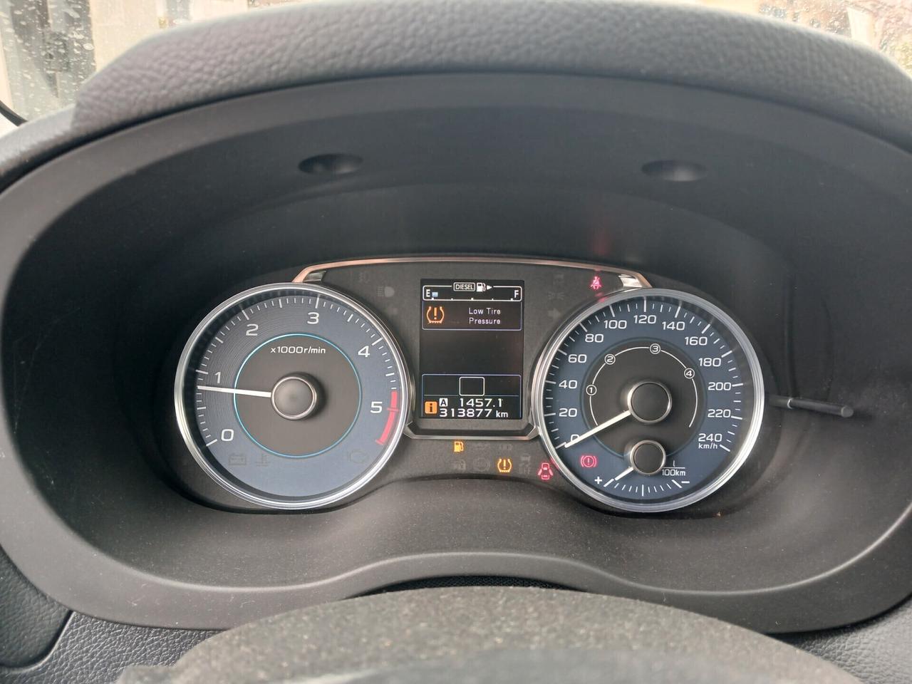 SUBARU XV 2.0D 4X4 Unlimited