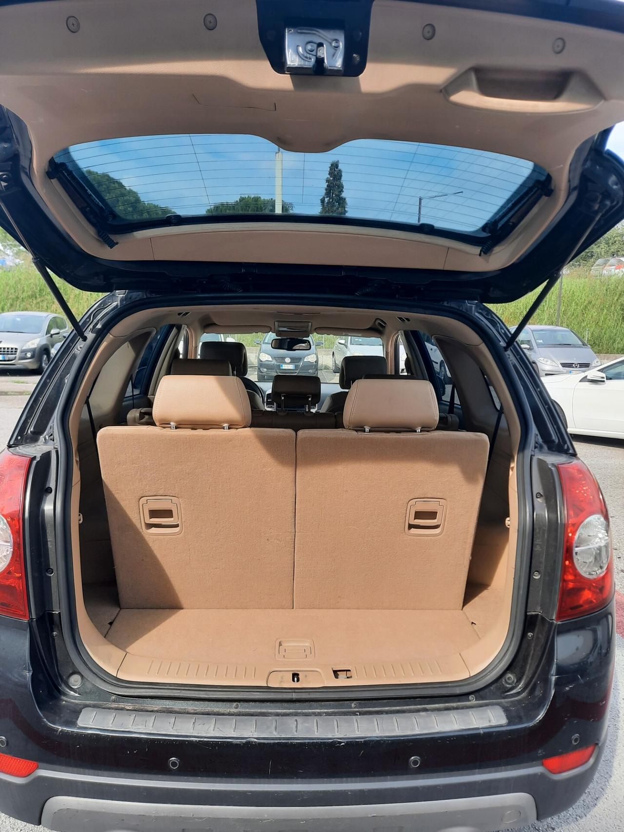 Chevrolet Captiva 2.0 VCDi Sport 7 POSTI