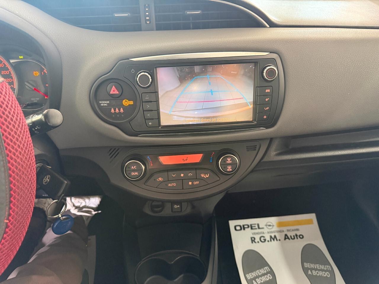 Toyota Yaris 1.0 5 porte Lounge