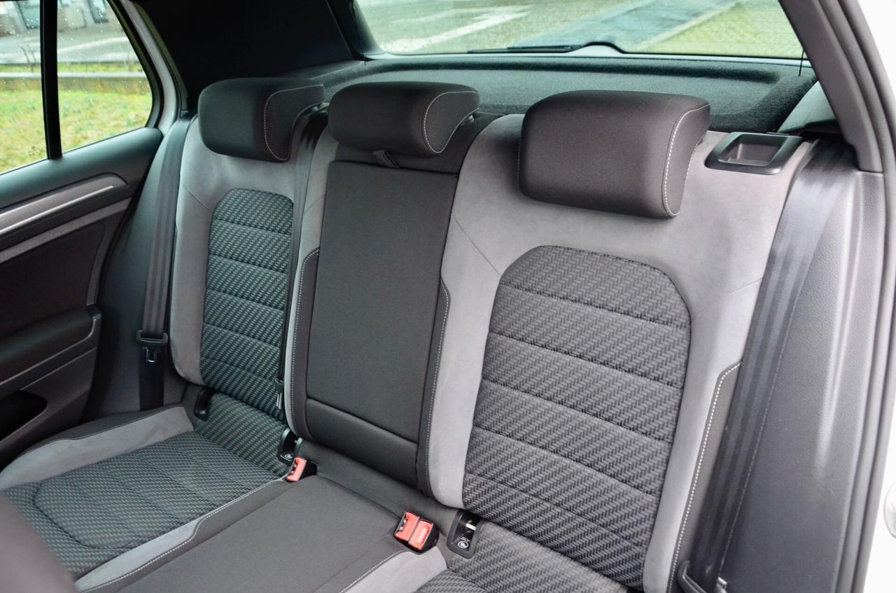 VW GOLF 5p 2.0 R-LINE SPORT EDITION 150cv, UFF ITALIANA, SERVICE DIMOSTRABILI, FULL LED, LUCI LED AMBIENTE, PERMUTE