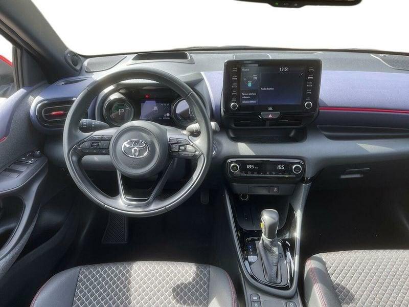 Toyota Yaris Hybrid Energy MY21