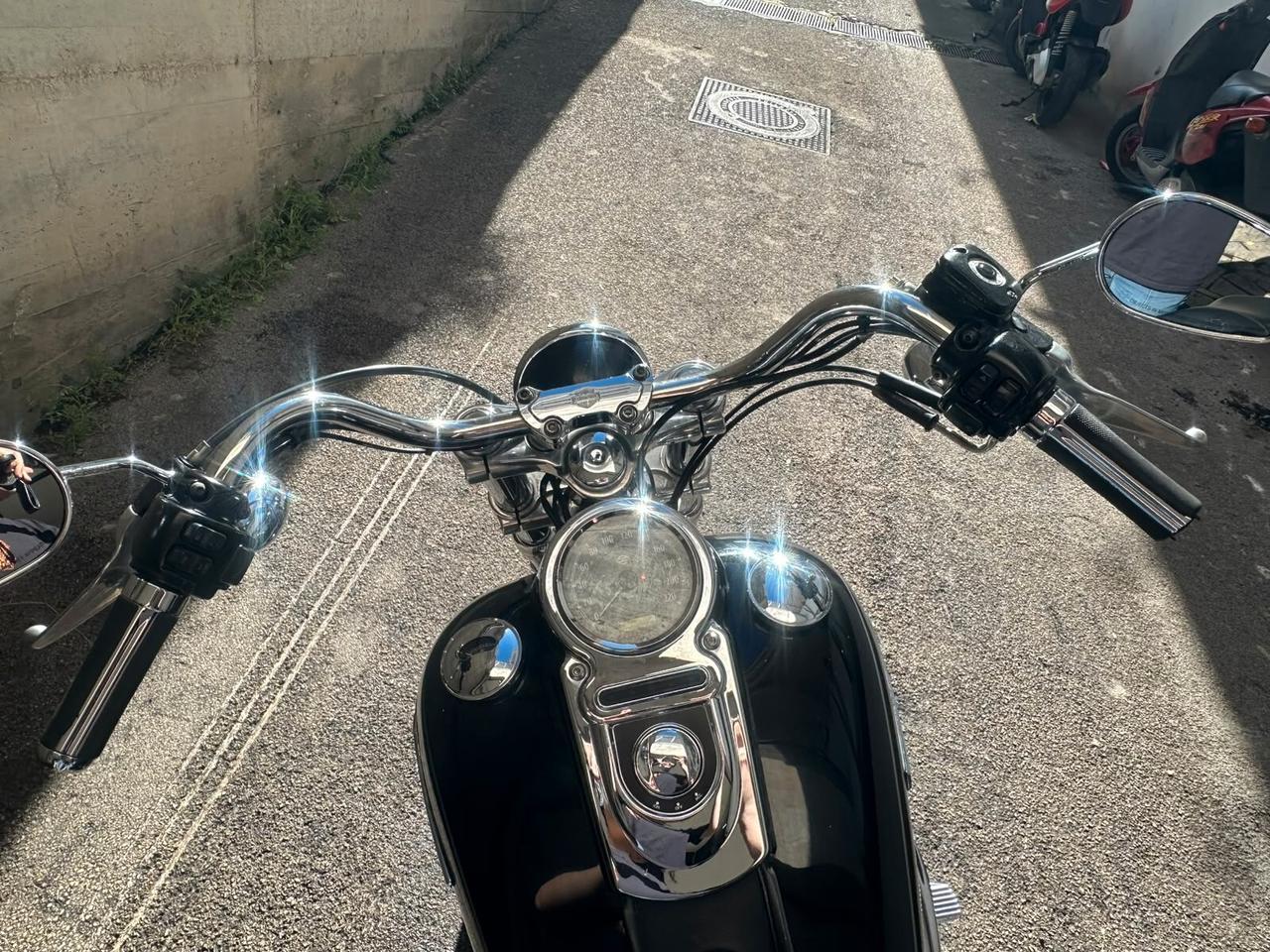 Harley-davidson Dyna Super Glide 103