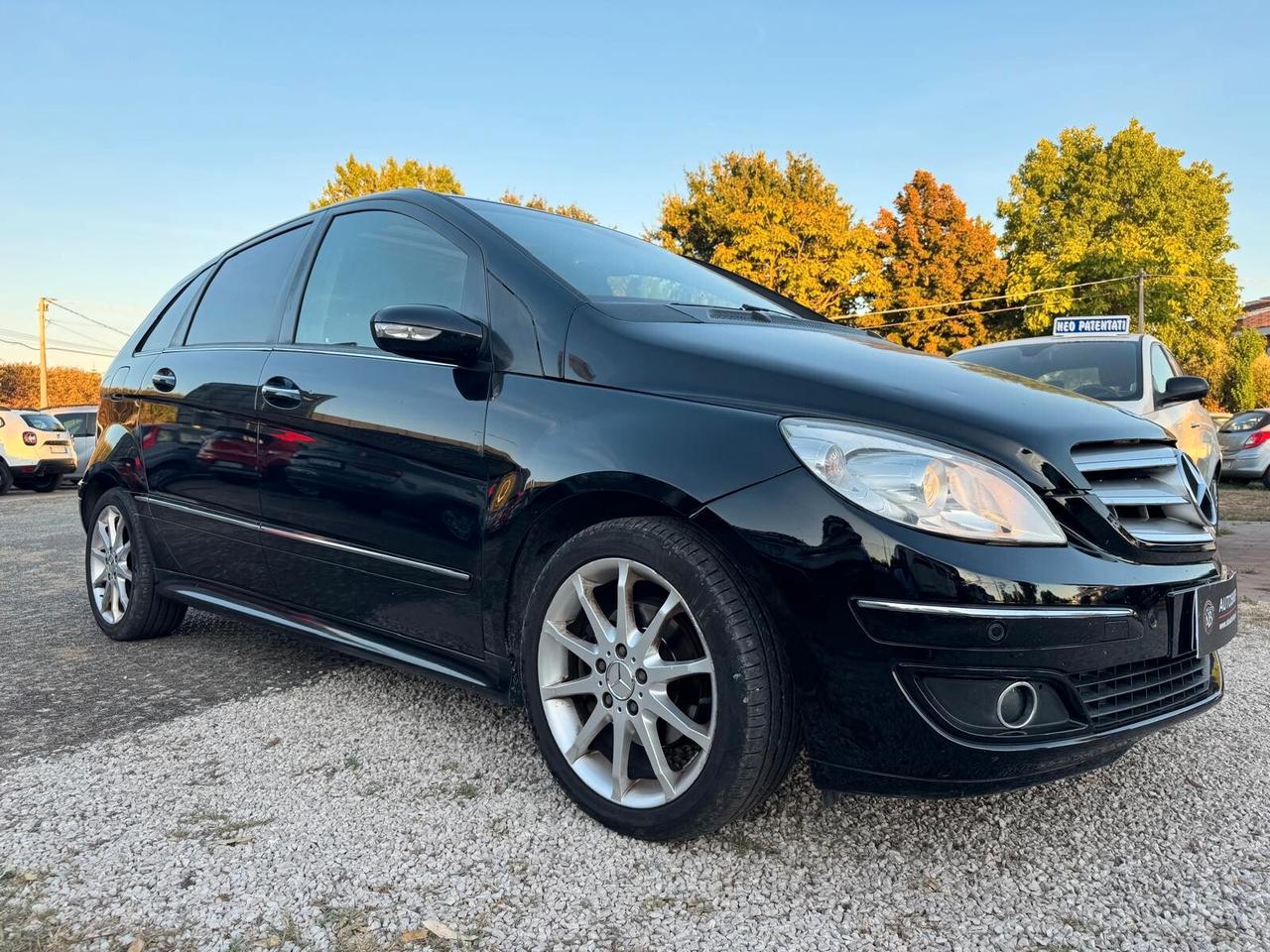 MERCEDES - Classe B - 180 CDI - NEOPATENTATI - FINANZIABILE