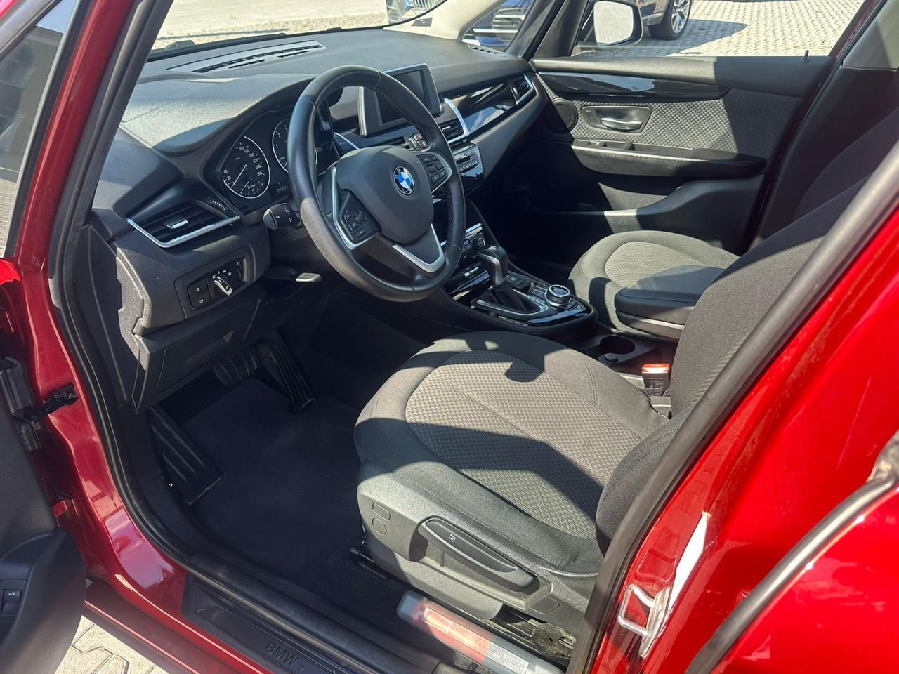 Bmw Serie 2 Gran Tourer 220d xDrive Advantage aut.