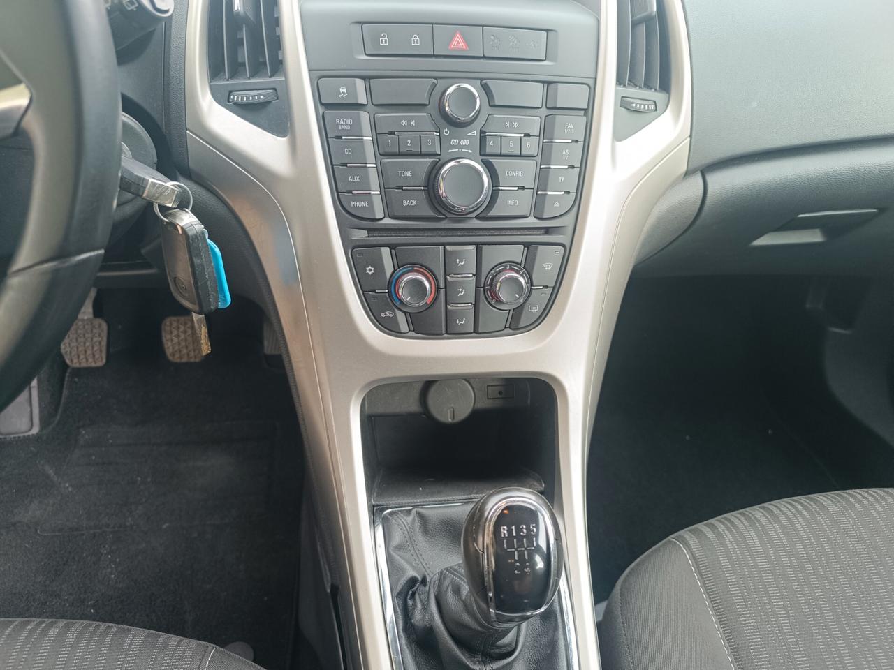 Opel Astra 1.4 benzina SW SOLAMENTE 99.000 KM