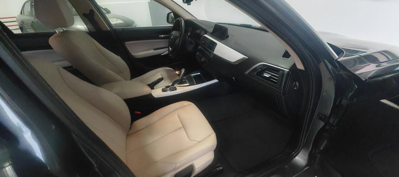 Bmw 116 116d 5p. Urban