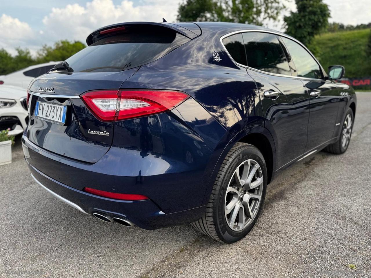 MASERATI Levante V6 430 CV S AWD Granlusso