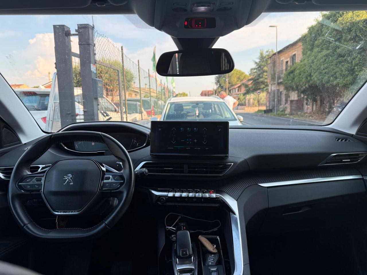Peugeot 3008 BlueHDi 130 EAT8 AUTOMATICA - Full opt - Tutto incluso