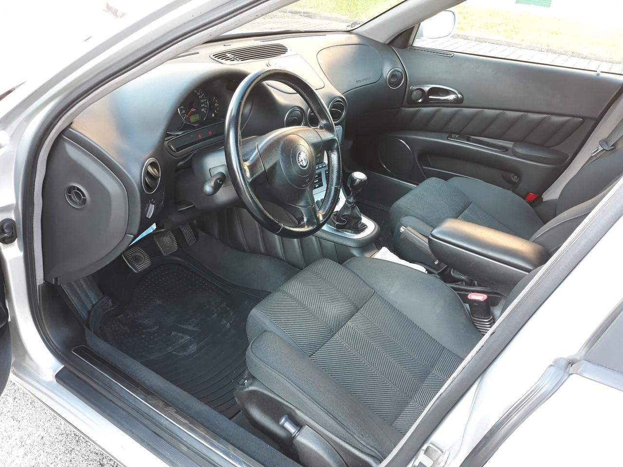 Alfa Romeo 166 2.4 JTD cat Exclusive