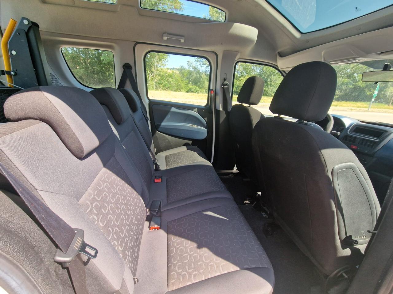Fiat Doblo 1.6 MJT trasporto disabili - 2011
