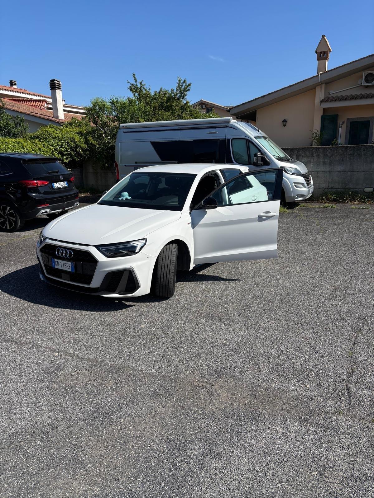 Audi A1 SPB 30 TFSI S tronic line edition