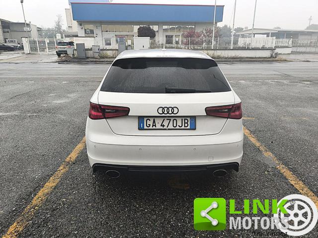 AUDI A3 1.8 TFSI quattro S tronic S-LINE