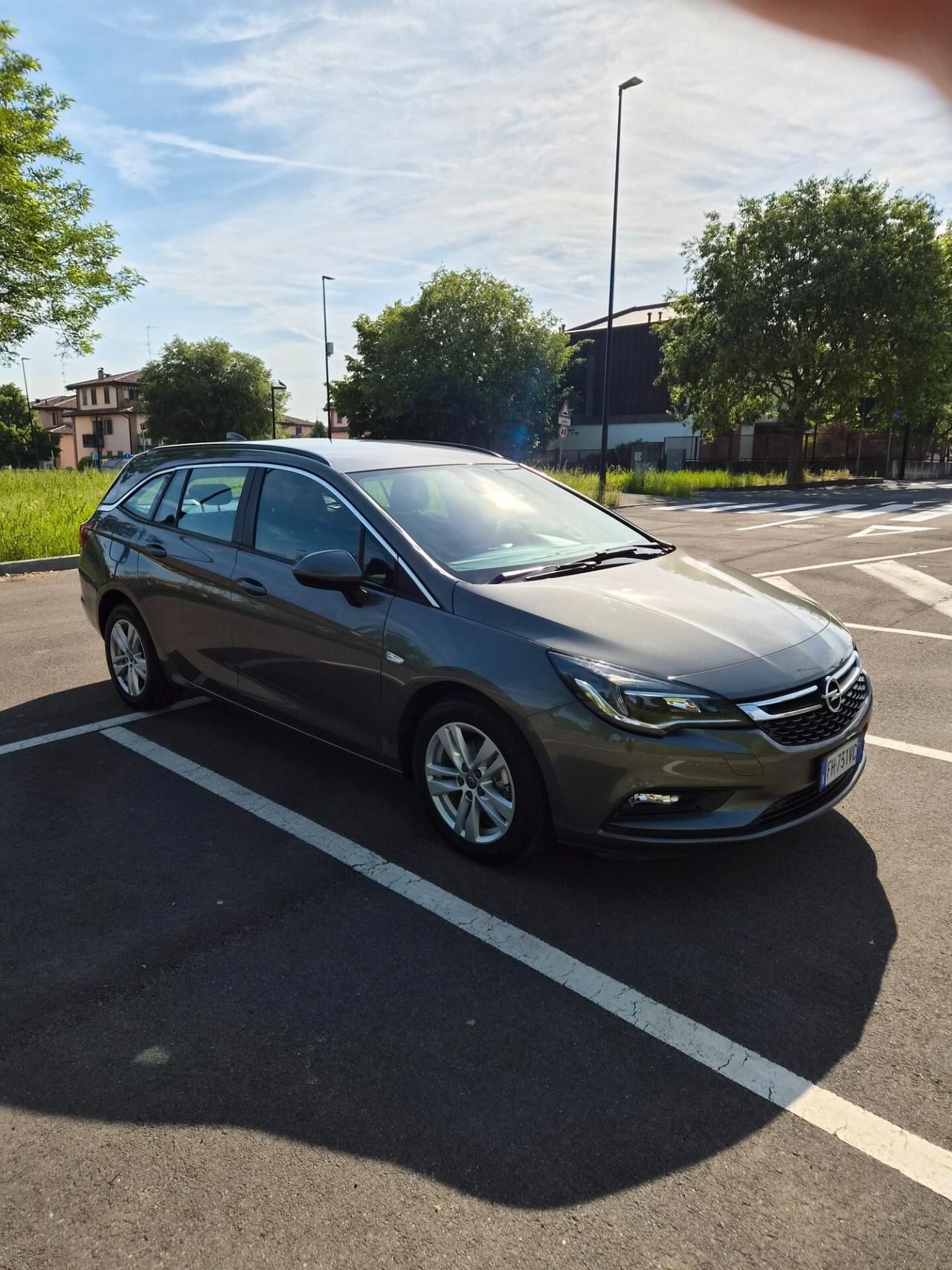 Opel Astra 1.6 CDTi 110CV Start&Stop Sports Tourer Business