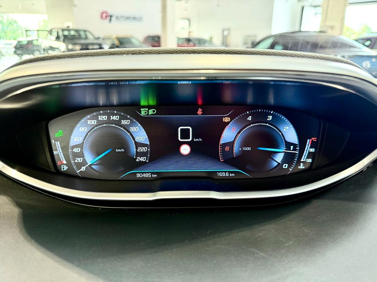 Peugeot 5008 BlueHDi 150 S&S Allure