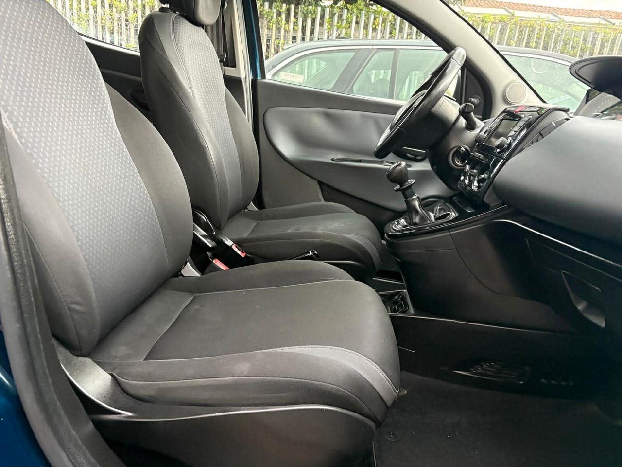 Lancia Ypsilon 1.2 69 CV 5 porte GPL Ecochic Gold