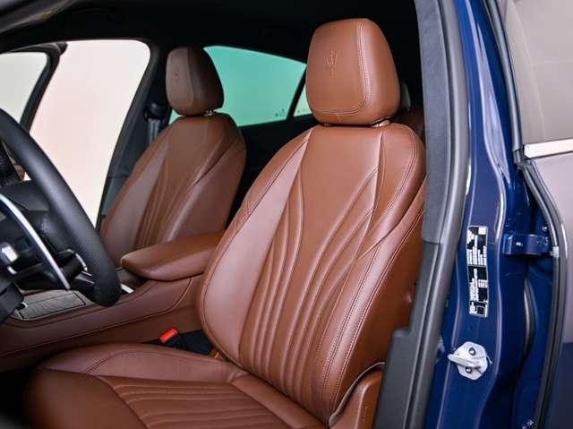 Maserati Grecale 250 CV Serie Speciale LUMINA BLU