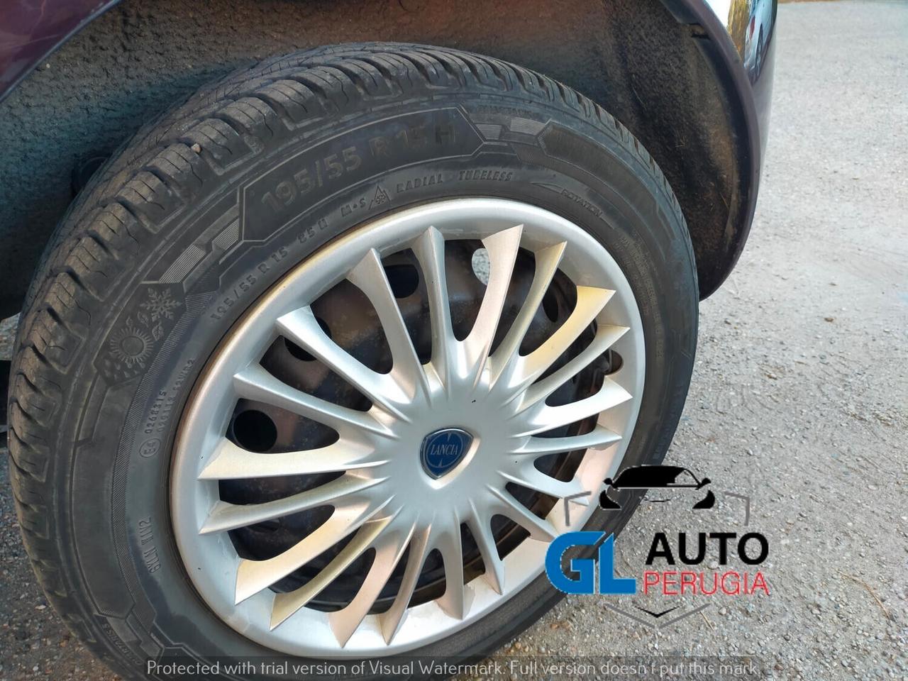 LANCIA YPSILON 1.3 mjt NEOPATENTATI