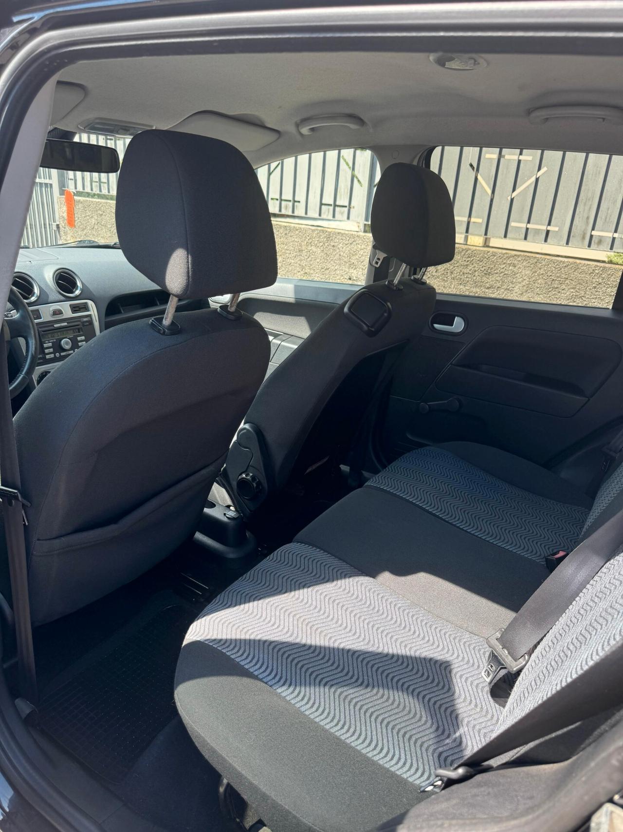 Ford Fusion 2009 1.4 DIESEL OK NEOPATENTATI