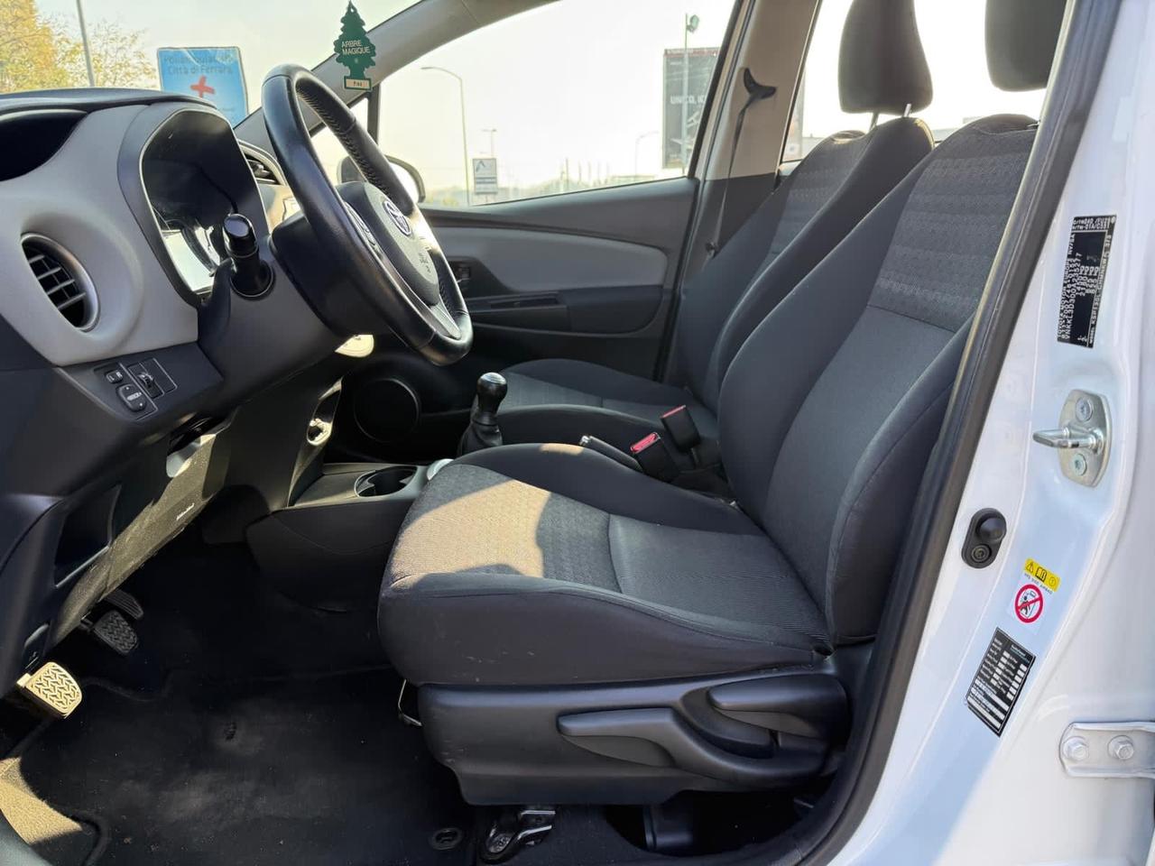 Toyota Yaris 1.0 5 porte Lounge